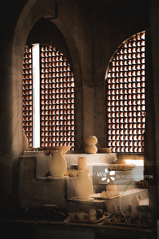 丙丁柴窑内部建筑光影图片素材