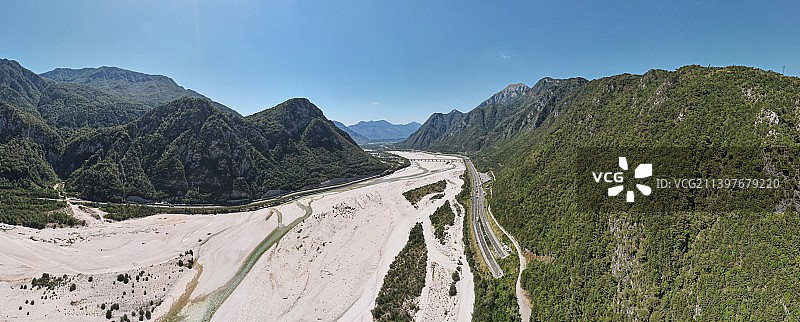 意大利乌迪内省的壮丽景色图片素材