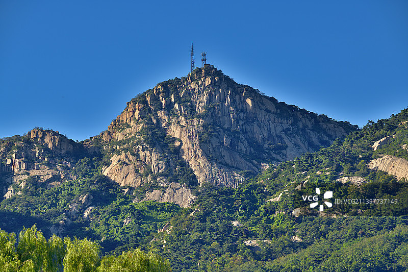 鲁山主峰    山东第四高峰，海拨1108米图片素材