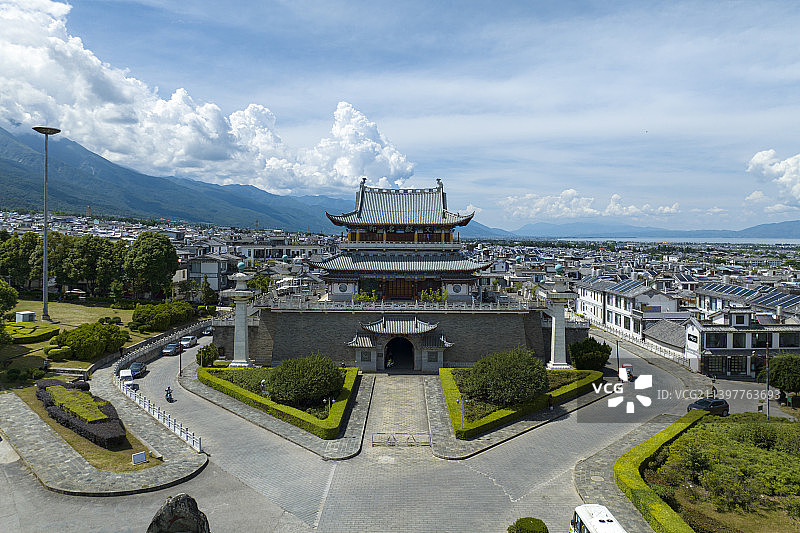 云南大理文献楼航拍图片素材