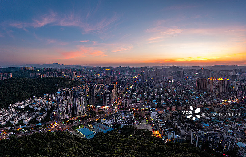 航拍湖南郴州城市夜景风光图片素材
