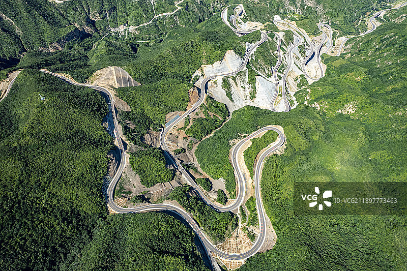 北京市门头沟区双大路网红盘山路航拍图片素材