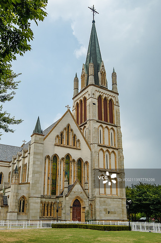 泰晤士小镇教堂图片素材