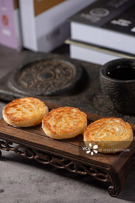 香酥银丝饼图片素材