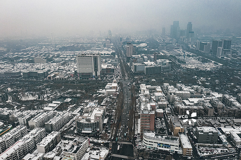 航拍雪后山东省济南市市中区风光图片素材