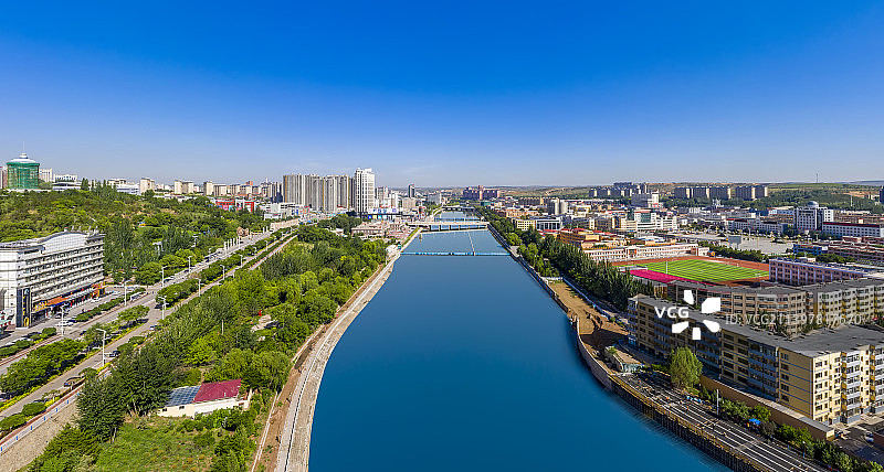 鄂尔多斯市准格尔旗薛家湾镇城市风光航拍图片素材