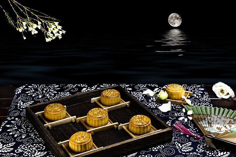 中秋月夜图片素材