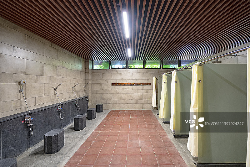 温泉度假村内部沐浴淋浴间结构图片素材