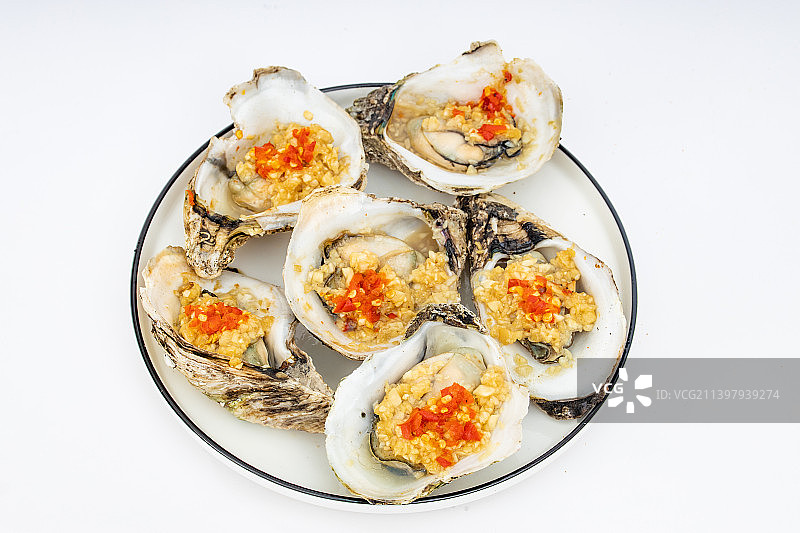 微辣蒜蓉炭烧生蚝图片素材