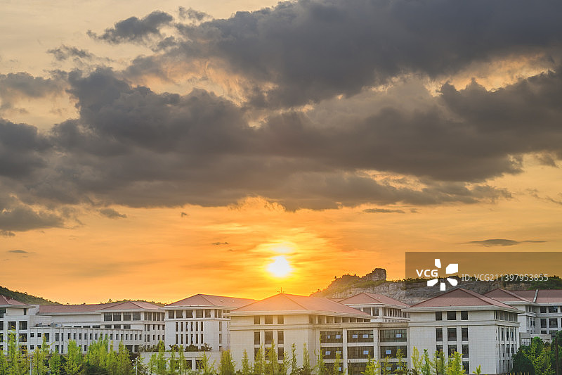 日落云彩图片素材