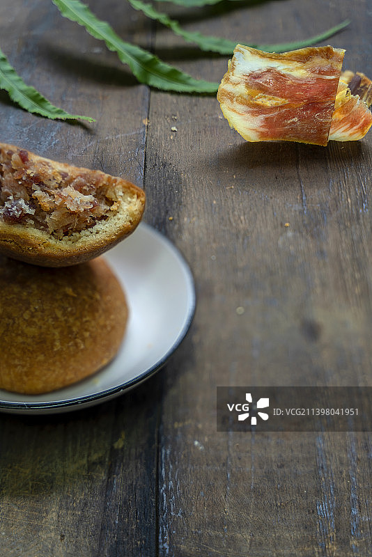 云腿月饼图片素材