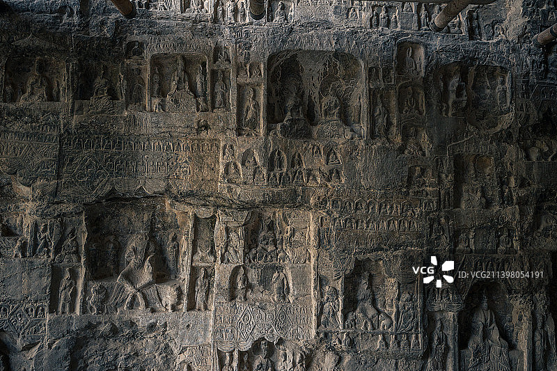 龙门石窟古阳洞图片素材