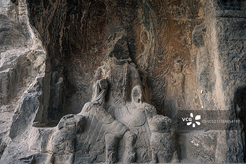 龙门石窟古阳洞图片素材