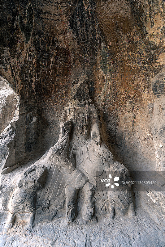 龙门石窟古阳洞图片素材