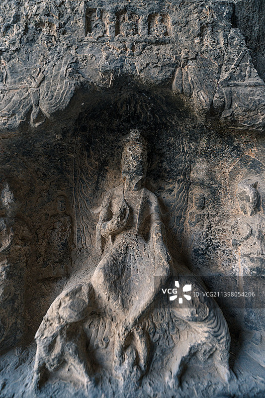 龙门石窟古阳洞图片素材