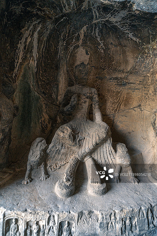 龙门石窟古阳洞图片素材