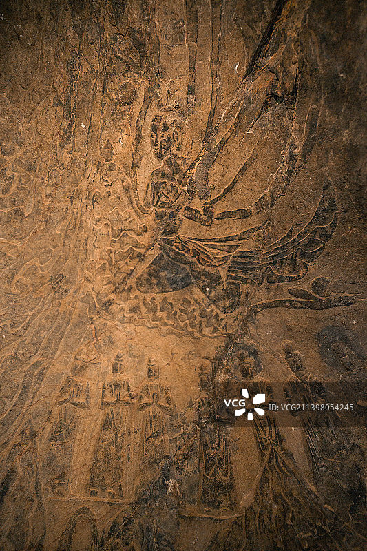 龙门石窟古阳洞图片素材