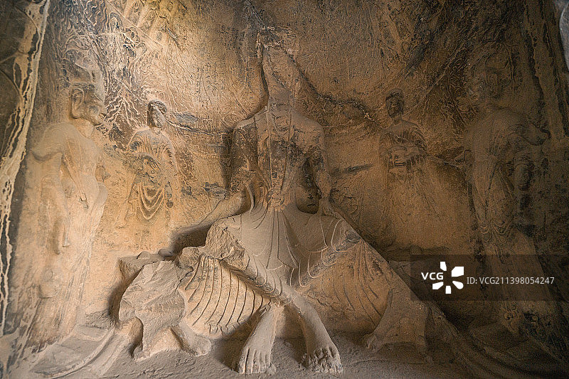 龙门石窟古阳洞图片素材