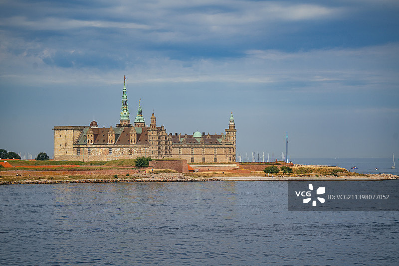丹麦克伦堡宫位于厄勒海峡，是哈姆雷特的故事发生地，世界文化遗产建筑图片素材