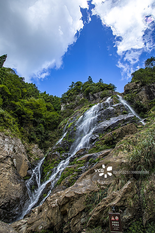 浙江省丽水市景宁云中大漈雪花瀑图片素材