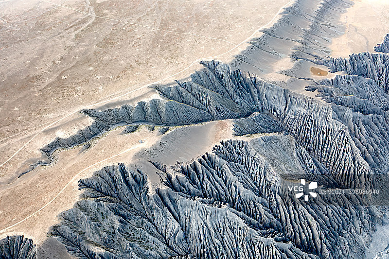 新疆塔城独山子大峡谷航拍图片素材
