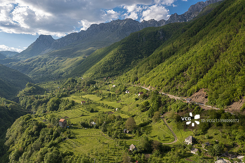 黑山科拉欣Gornja Moraca村庄图片素材
