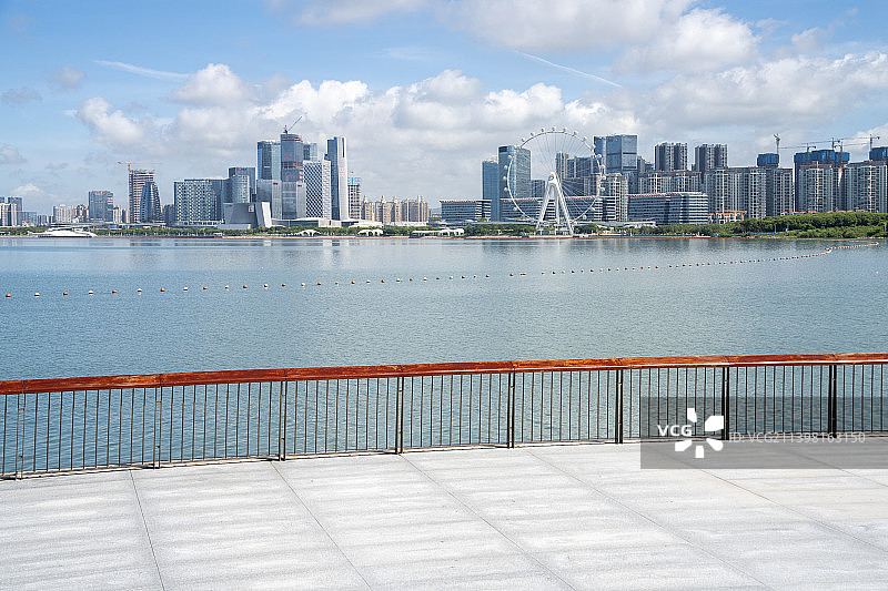 中国广东深圳前海湾前海石公园都市风光图片素材