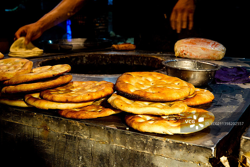 新疆美味特产烤馕图片素材