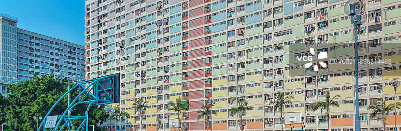 香港九龙黄大仙区彩虹邨公共屋邨彩色建筑图片素材