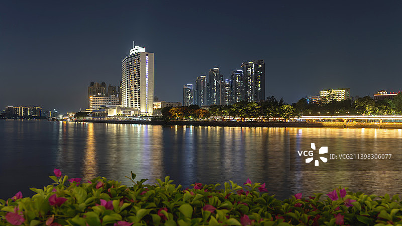 夜幕下的白鹅潭图片素材