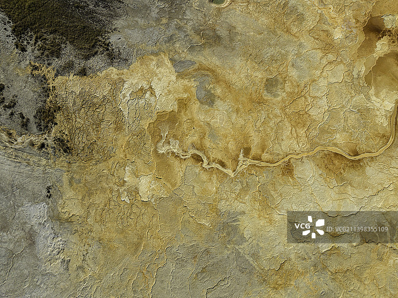 青海省茫崖市恶魔之眼艾肯泉图片素材