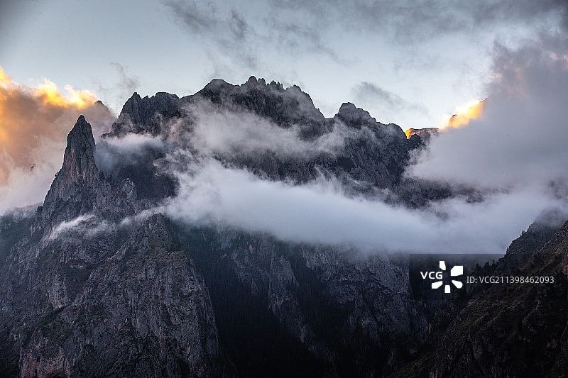 航拍石头城扎尕那风光图片素材