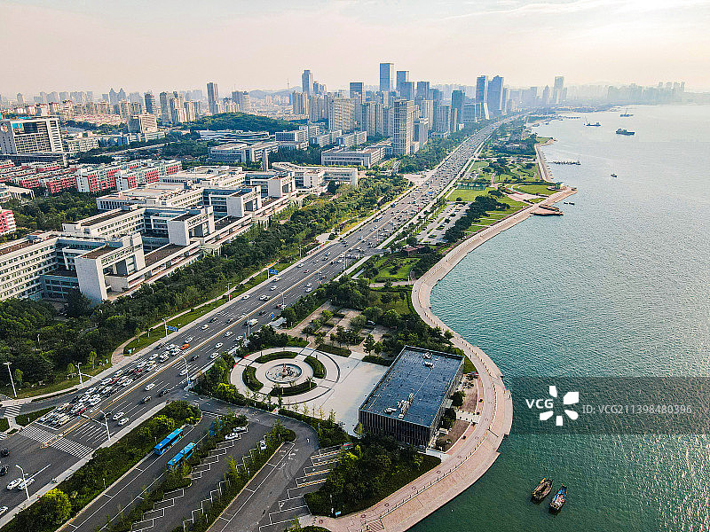 青岛黄岛区：中国石油大学附近的海滨风光图片素材