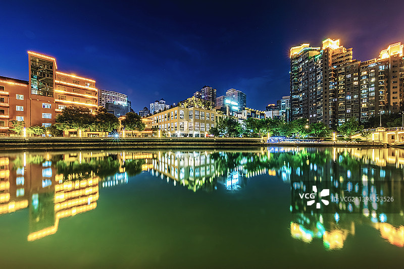 普陀区苏州河夜景镜像图片素材