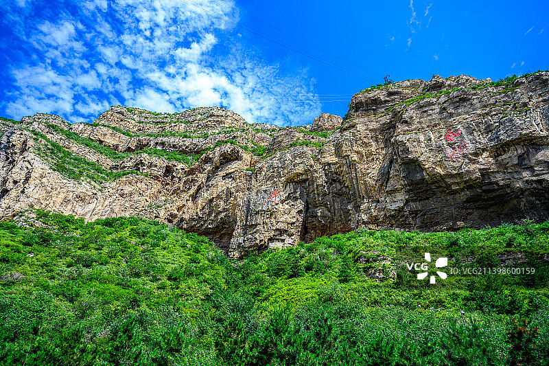 山西省大同市浑源县恒山山脉自然风关图片素材