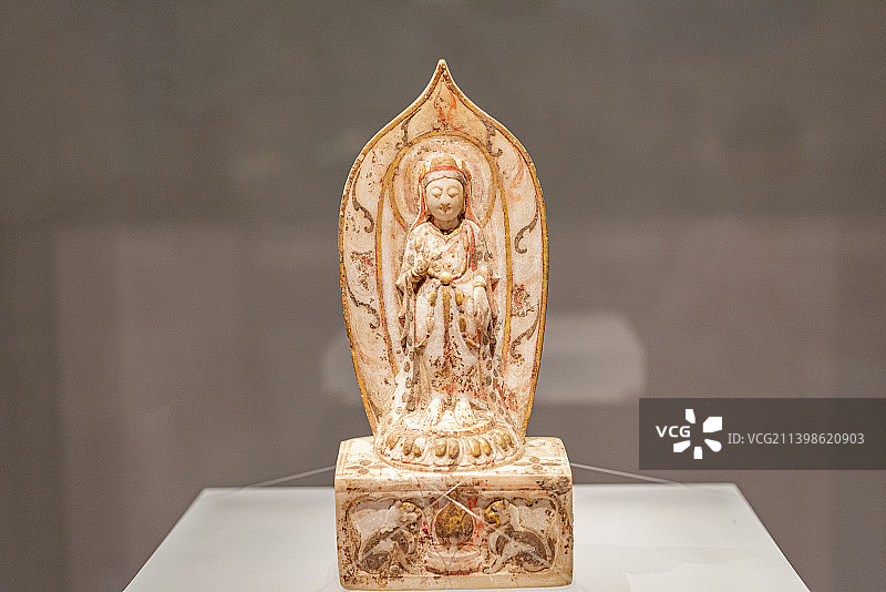 定州博物馆文物展品北齐佛像图片素材