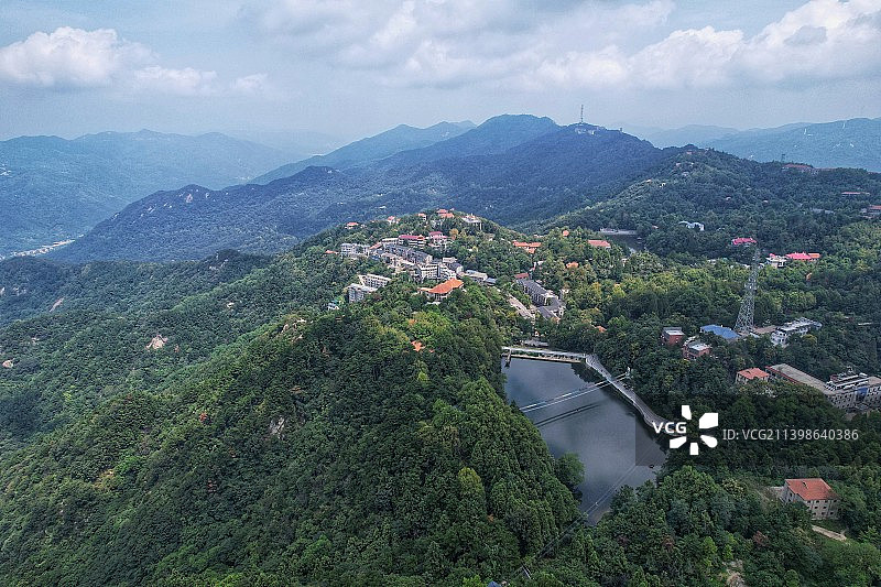 信阳鸡公山夏日风景秀丽图片素材