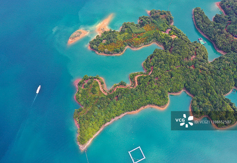 2022.8.27日，杭州市淳安县千岛湖镇拍摄的。图片素材