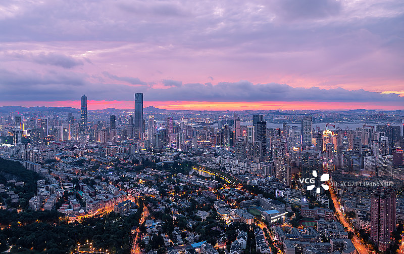 美丽的城市夜景图片素材