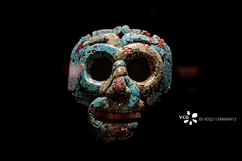 大英博物馆藏绿松石镶嵌成的阿兹特克面具图片素材