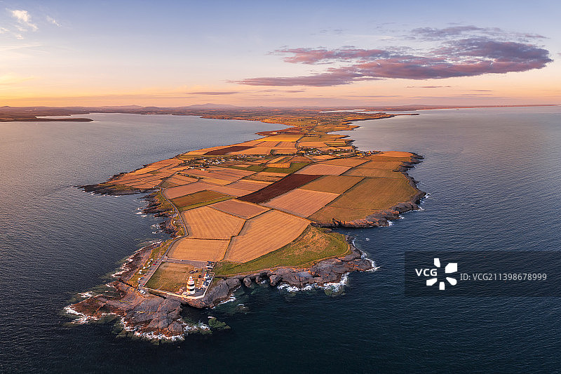 爱尔兰著名灯塔 - 钩子灯塔，韦克斯福德郡，爱尔兰图片素材