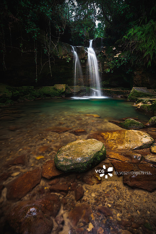 印度梅加拉亚邦森林瀑布风光图片素材