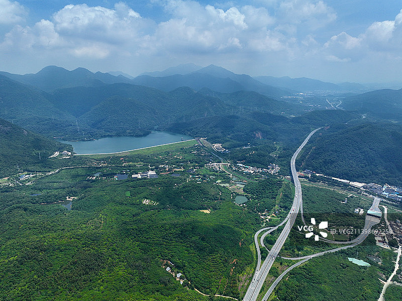 广东省东莞市清溪镇银瓶山森林公园三坑水库航拍图片素材