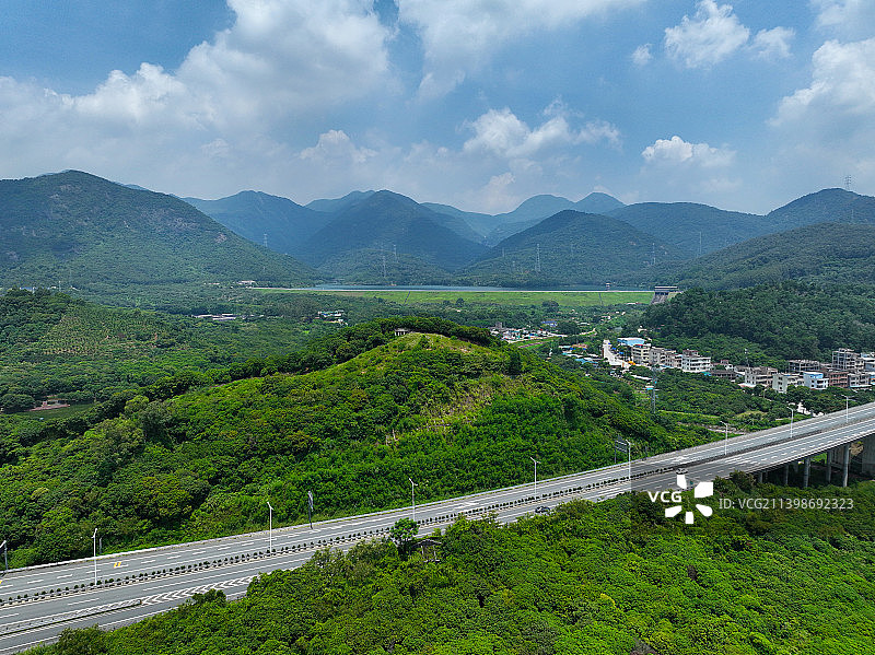 广东省东莞市清溪镇银瓶山森林公园清溪片区碉楼航拍图片素材