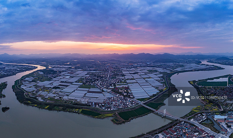 航拍夕阳下绍兴上虞曹娥江乡村风光图片素材