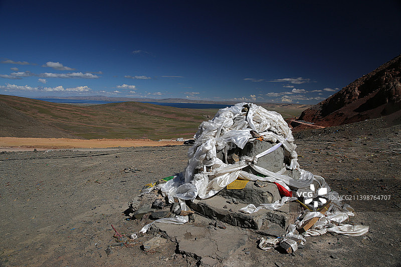 那根拉山口的玛尼堆图片素材