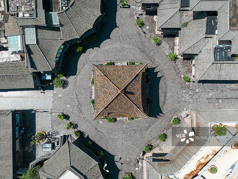 云南玉溪通海县古城建筑俯瞰视角图片素材