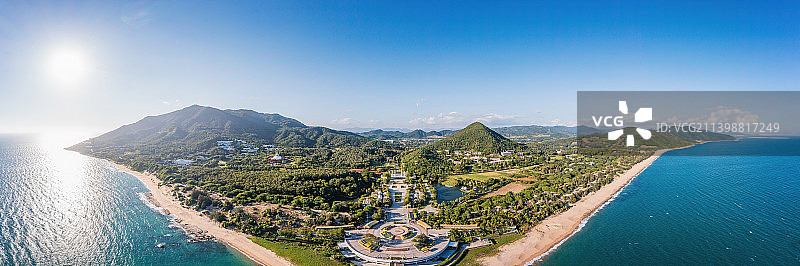 海南省三亚市天涯区南山文化旅游区不二法门经幢柱 全景航拍图片素材