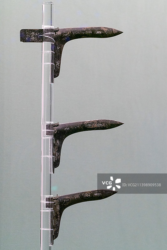 三戈戟-曾侯乙墓出土春秋战国时期文物古董古代武器兵器图片素材