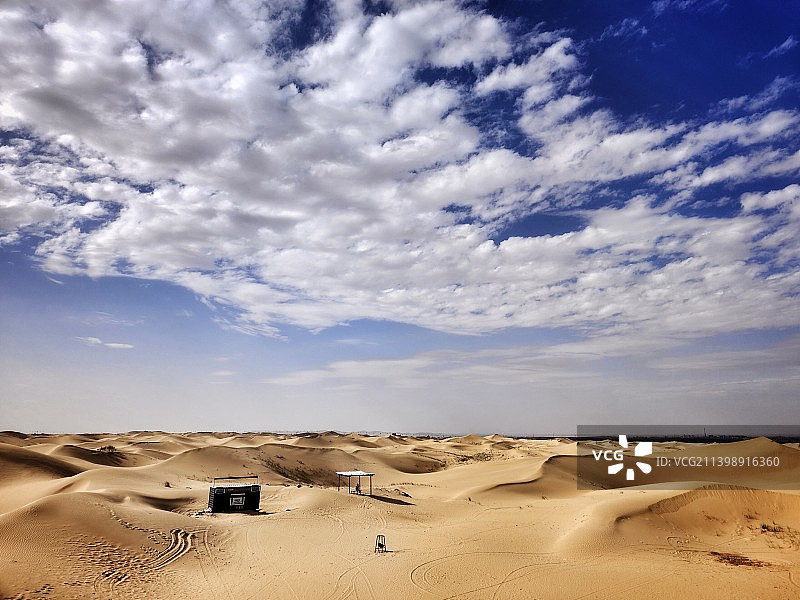 腾格里的天空图片素材